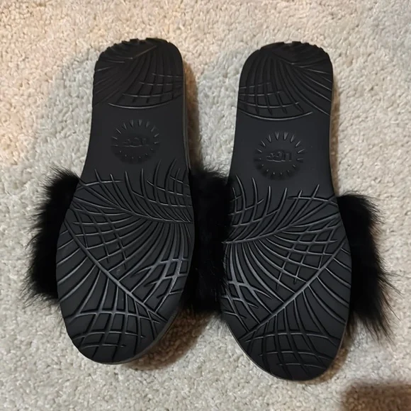 UGG Black Fur Slide Slippers - Picture 3 of 4